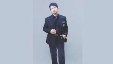 Dennis, susubok ulit sa MMFF