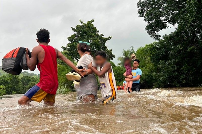 Heavy rainfall in Zambales, Bataan today