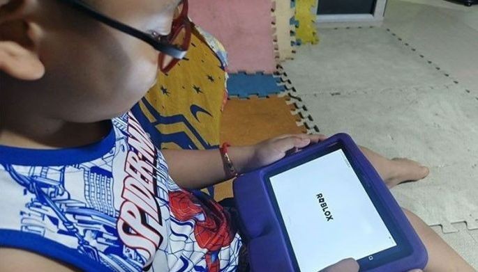 Group pushes for shared approach to children&rsquo;s gadget rules
