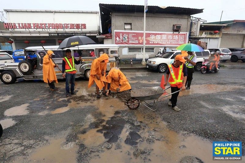DPWH rushes Valenzuela road repairs