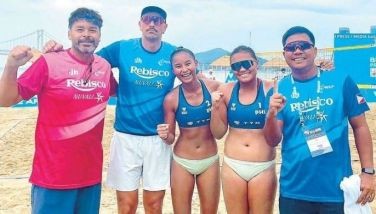 2 Philippine pairs vie in Asiad beach volley