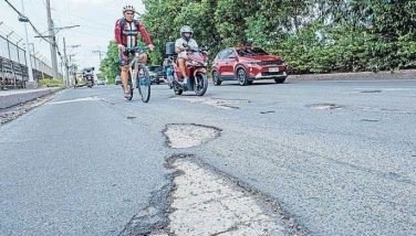 Monsoon rains to persist