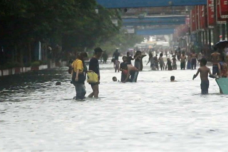 Metro Manila pinalubog ng Habagat