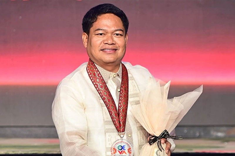 Plot to kill Leyte town mayor foiled