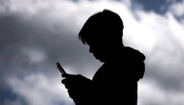 Social media ban sa wala pang 16-anyos, muling isinulong