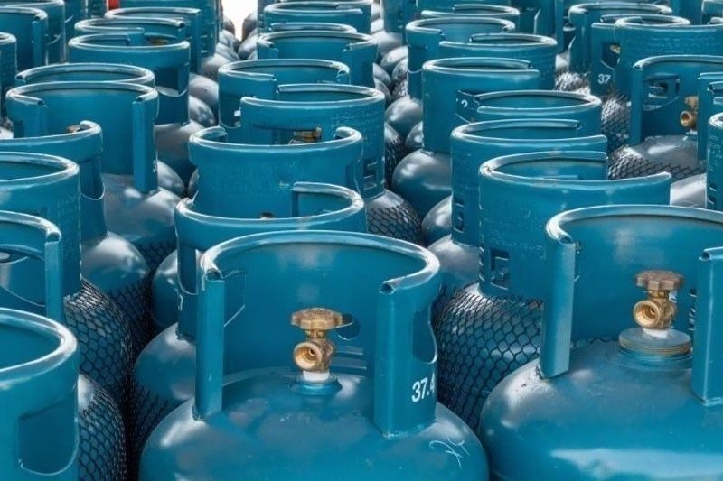Trader, buntis na misis todas sa sumabog na LPG