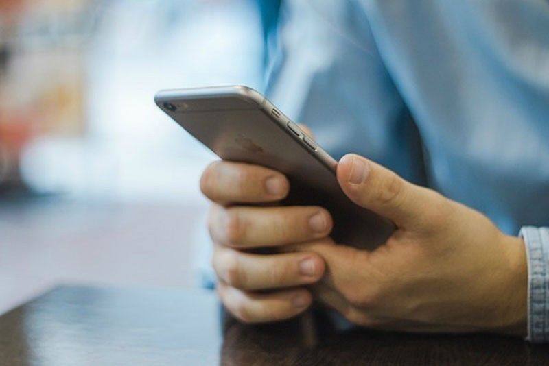 Mobile data costs down drastically to P7/GB