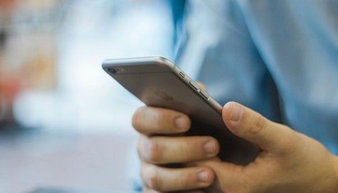 Mobile data costs down drastically to P7/GB