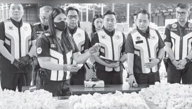 Halos P300 milyong ‘bato’ isiniksik sa bato 