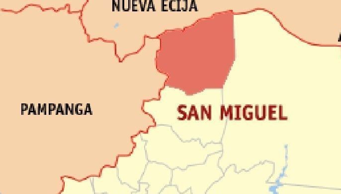 Ina, 2 anak natagpuang patay sa sasakyan