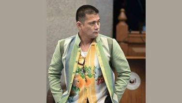 Sen. Robin, binanatan ang streaming platforms, gumagawa ng mga barilan!