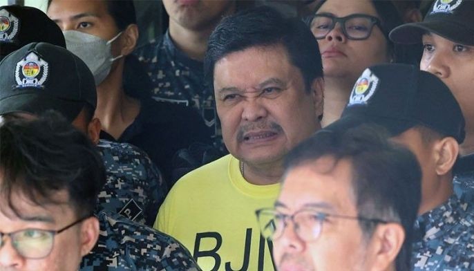 Jinggoy gets furlough for knee X-ray