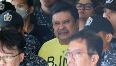 Jinggoy gets furlough for knee X-ray