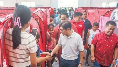Marcos visits flood-hit Pampanga