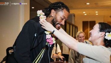 Ahead of “Rose meets the Queenâ€: Derrick Rose receives warm welcome upon Cebu arrival