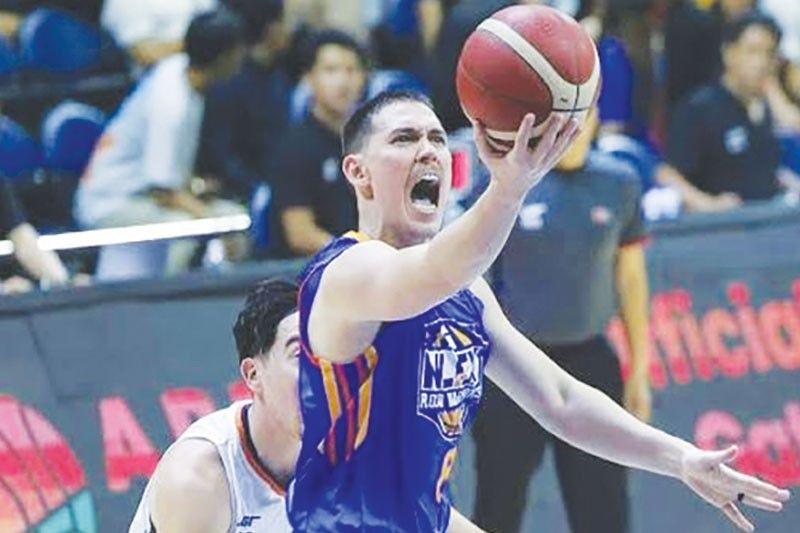 NLEX ayaw bitawan si Bolick