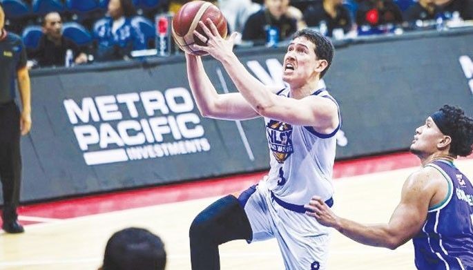 3-year deal pinirmahan ni Bolick sa Road Warriors