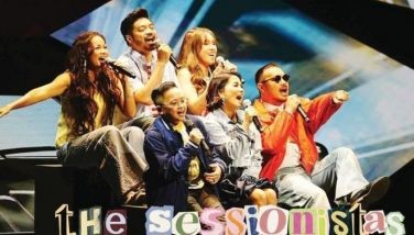 Ice Seguerra wears a corset and shocks the audience