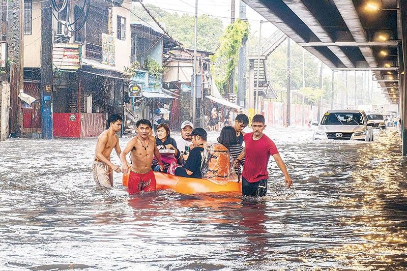Heavy Monsoon Rains Again Flood Metro Manila Roads
