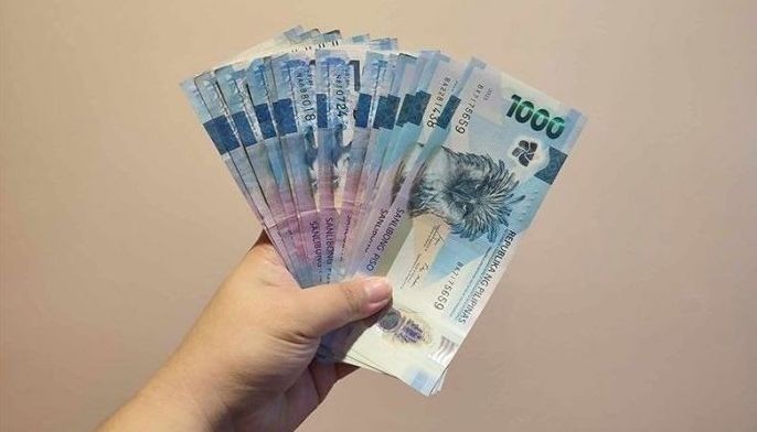 In Lapu-lapu City: Fire victims get financial assistance