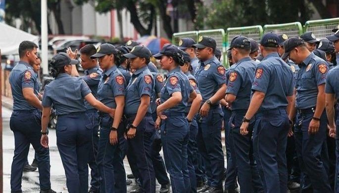 Cop relieved over false robbery report