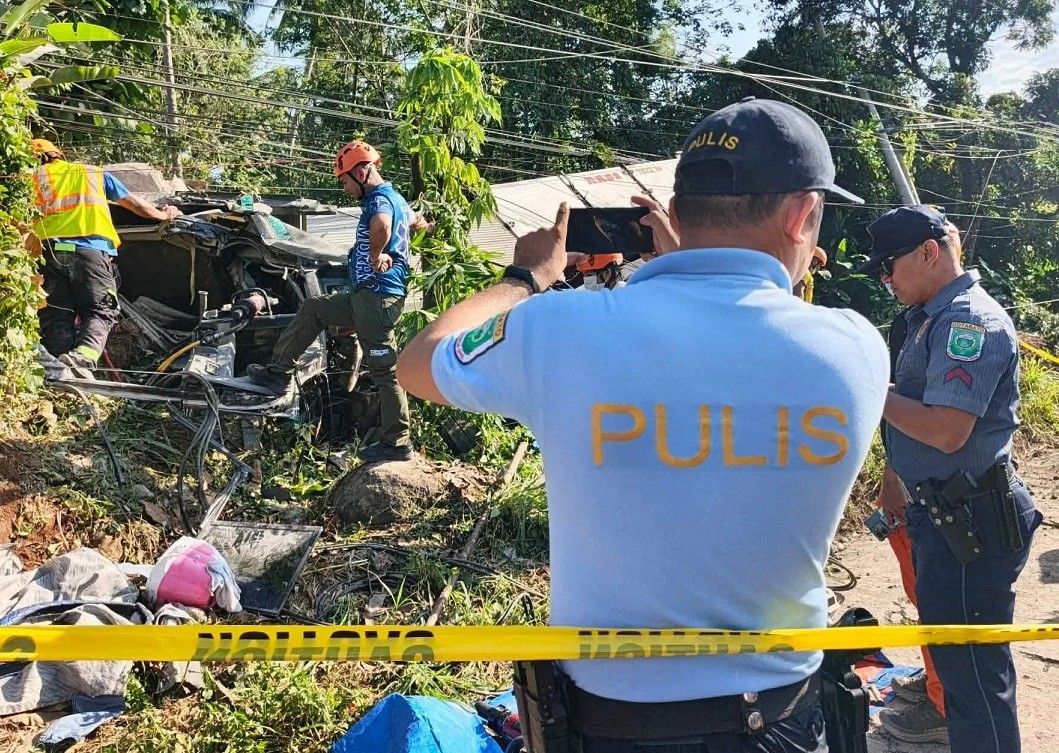 2 dead, truck driver hurt in Cotabato road crash
