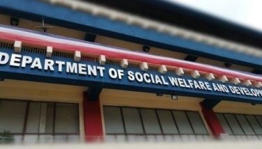 DSWD calls for volunteers to repack food packs