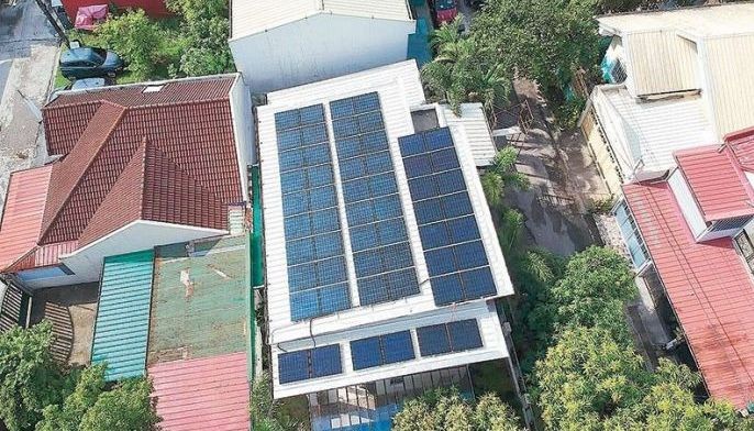Sky-high power bills push Pinoys to go solar