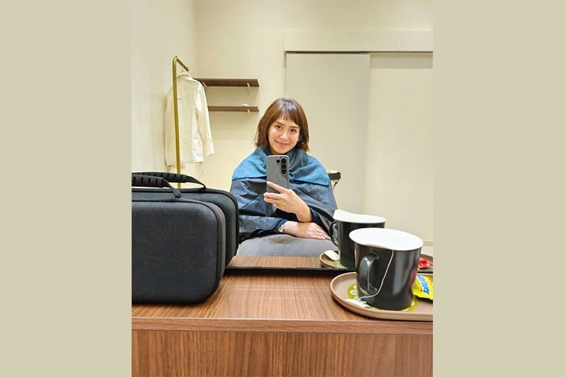 Sarah, tinakpan ang tiyan
