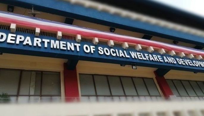 DSWD: Food pack costs P797 each, not P1,500