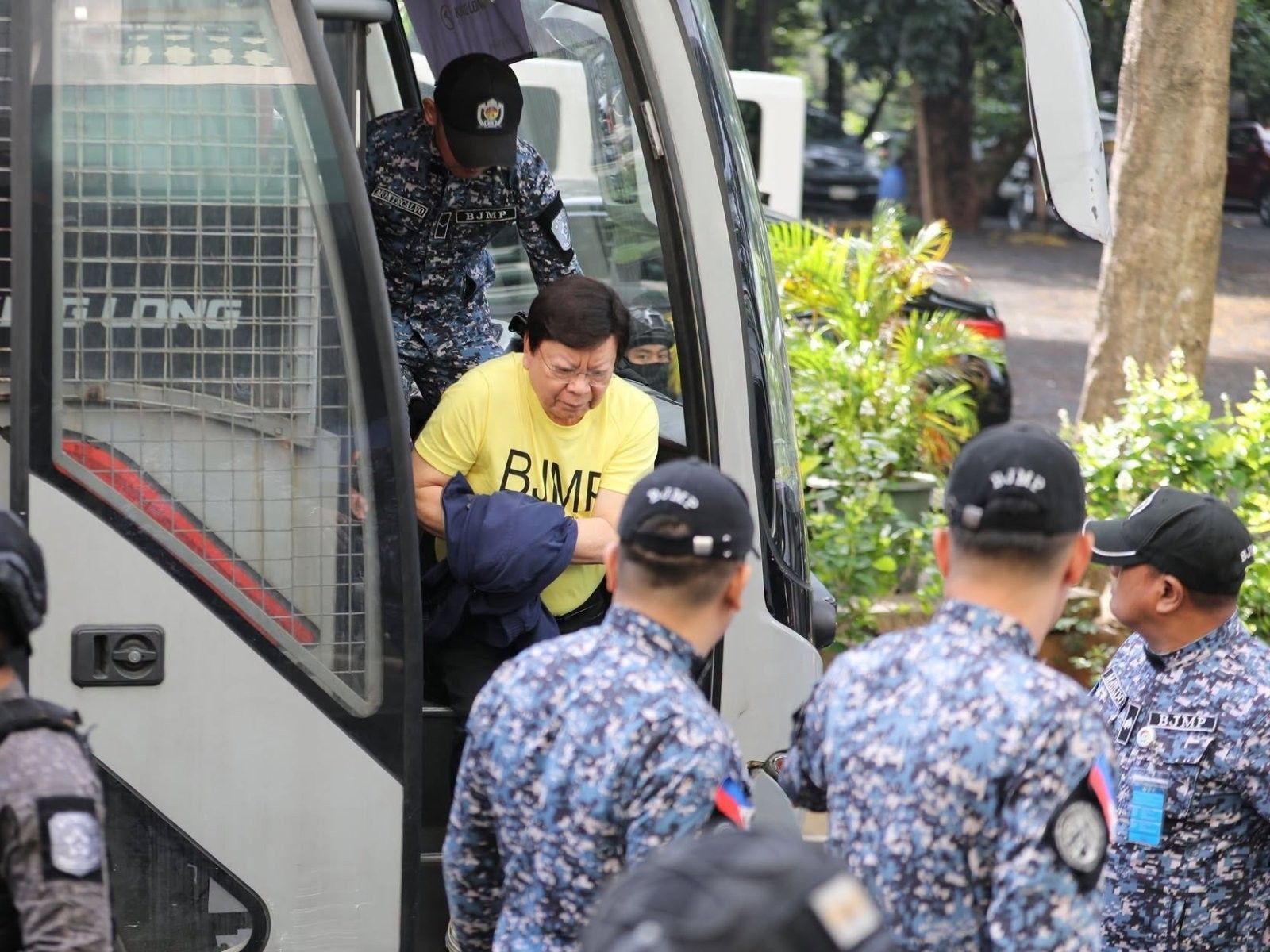 Marcoleta gets medical furlough, posts bail