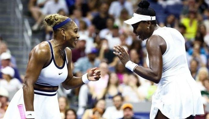 Williams sisters fall in thrilling US Open return