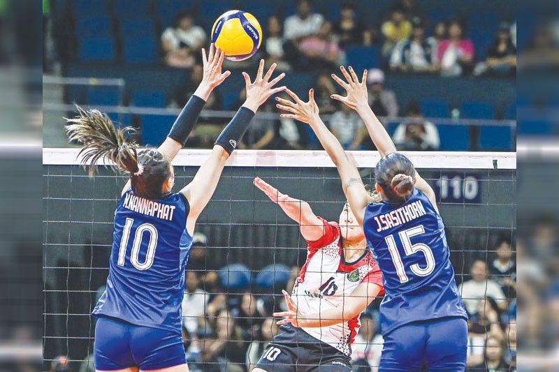 EST Cola vs Creamline sa PVL