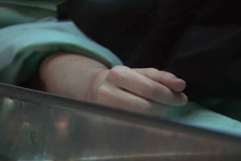 Tinedyer, trader todas sa de-sabog ng caretaker