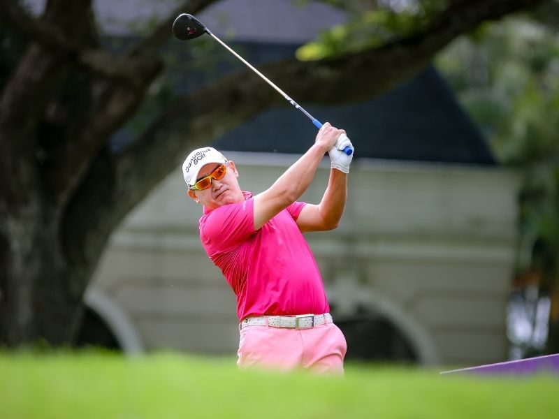 Que zooms in on Summit Point crown after three-round masterclass