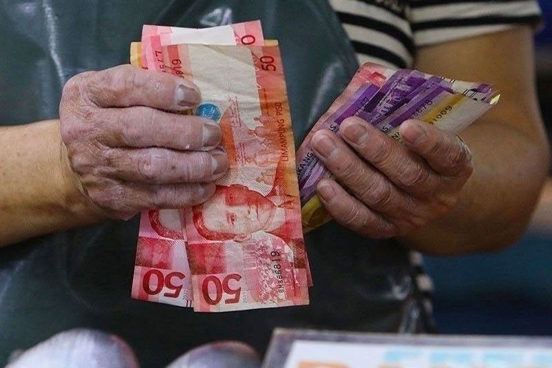 Labor groups cry ‘deception’ over P60 wage order