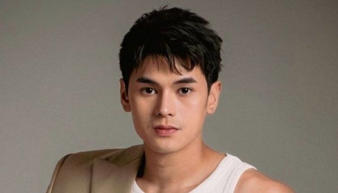 Dustin, nagsalita sa lumitaw na landian nila ng adult content creator