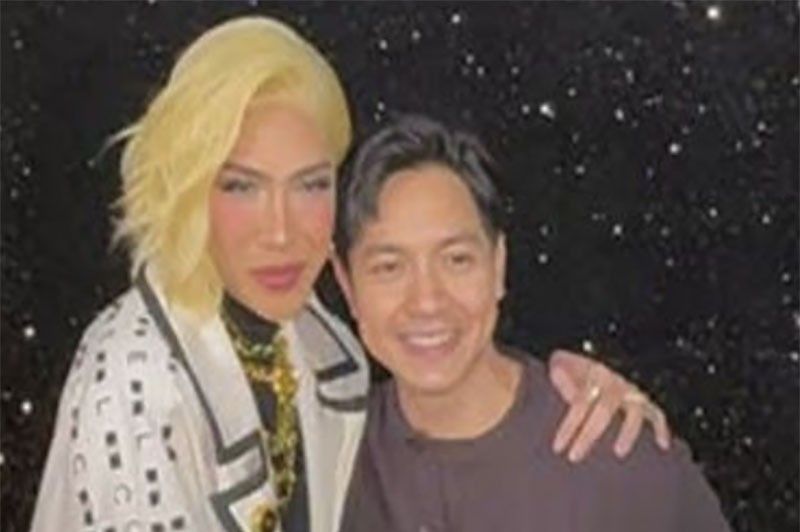 Vice, may pa-bwena mano kay Alden