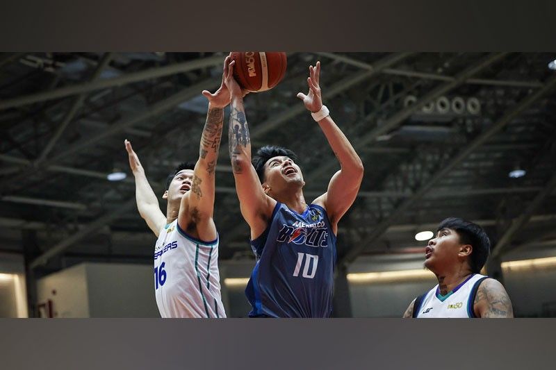 Bolts itinakas nina Mocon, Banchero sa FiberXers