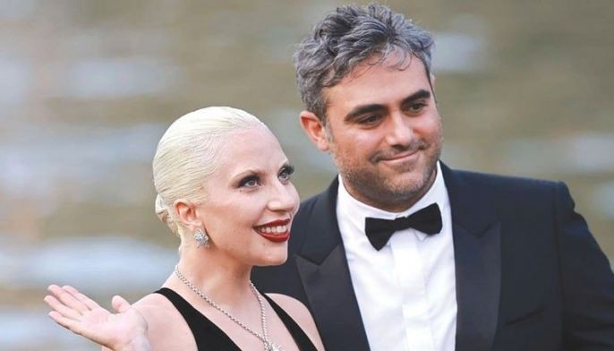 Lady Gaga, nanganak na!