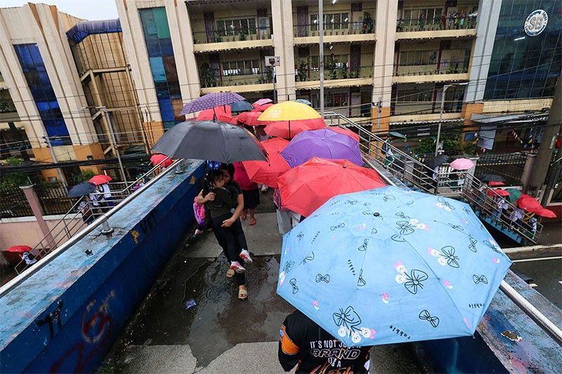 ‘Blanket class suspensions deepen literacy challenges’