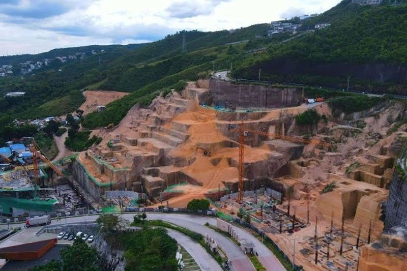City Council questions report on Monterrazas development