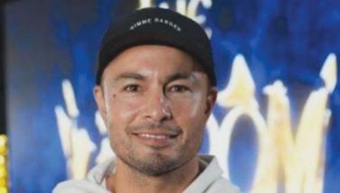 Derek, itinagging niregaluhan ng condo si Ellen