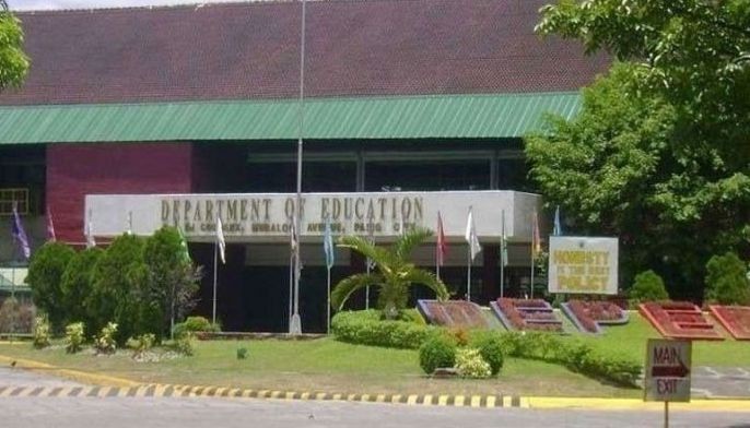 DepEd nagpasaklolo na sa DICT, DILG