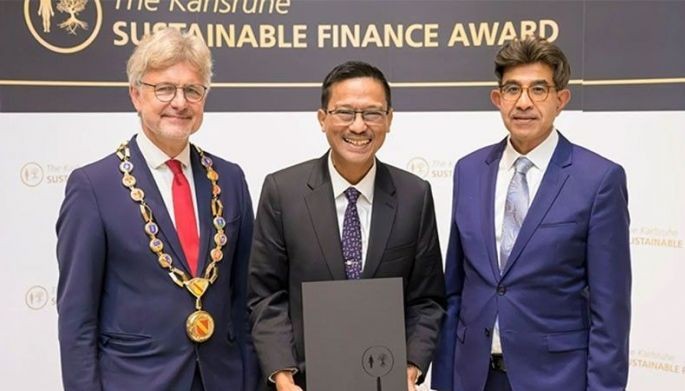 Landbank feted for clean energy financing