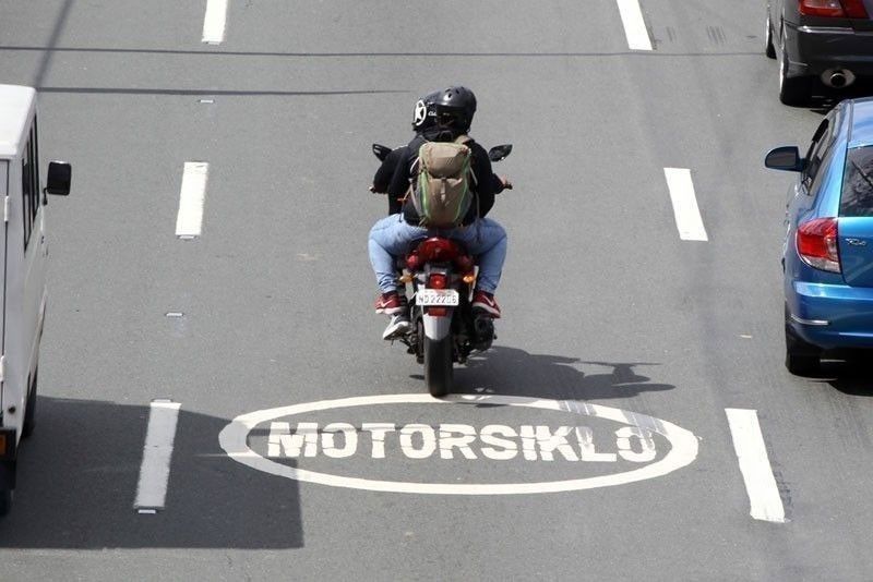 Cop sacked for driving motorcycle with no license plate