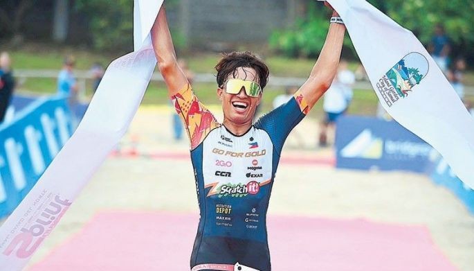 Verbruggen sprints past Federiso for Sunrise Sprint crown