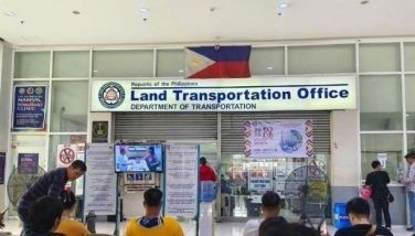 SUV ng LGU na nag-counterflow, inalarma ng LTO