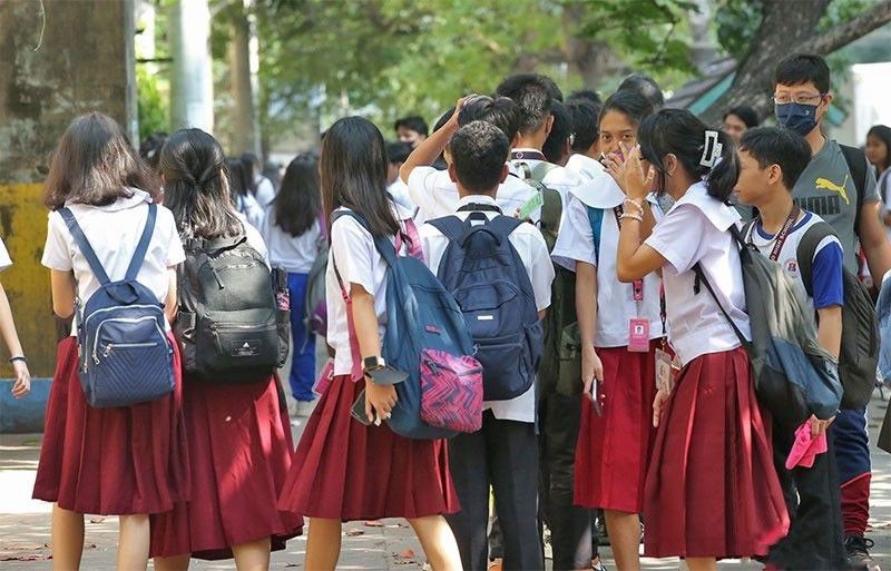 Classes in 2 Negros schools suspended over threat