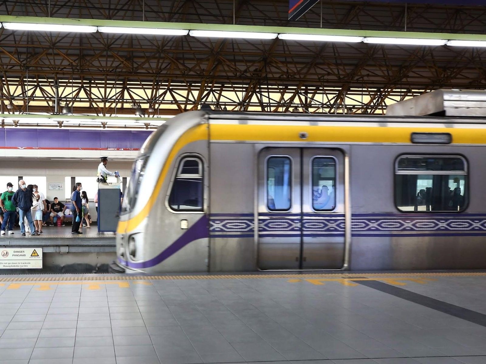 LRT-2 shortens routes after lightning strike damages cable near Antipolo Station